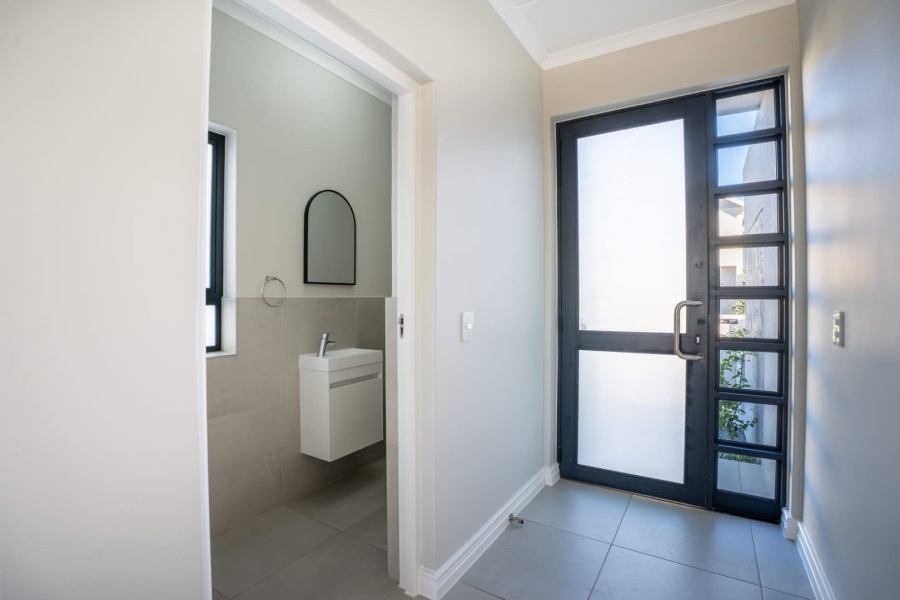 To Let 3 Bedroom Property for Rent in Groot Phesantekraal Estate Western Cape